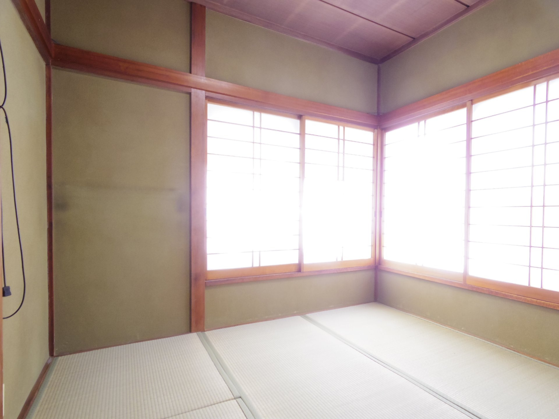 下安松貸家の内装