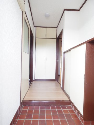 メゾン協和の玄関