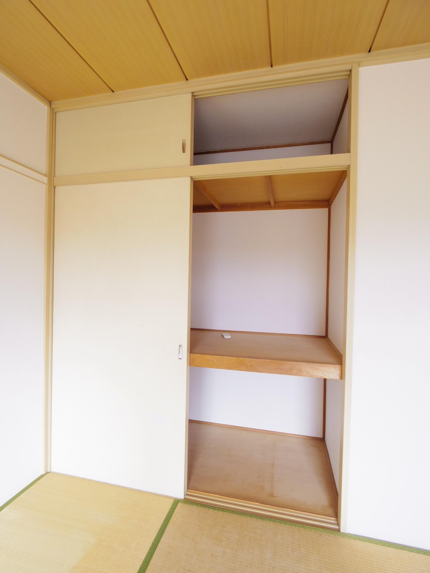 サンビレッジ三沢１号棟の収納|※他号室写真です