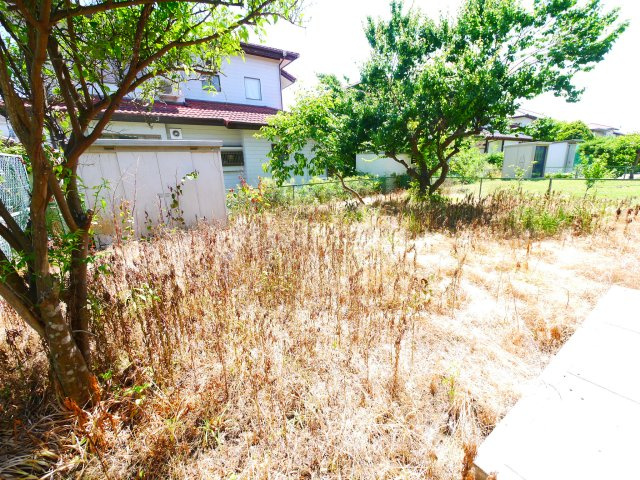 茂原市東部台　中古戸建の庭|内外装リフォーム済み令和8年2月 都市ガス上下水 駐車2台可 敷地約73坪家庭菜園。ドックラン可