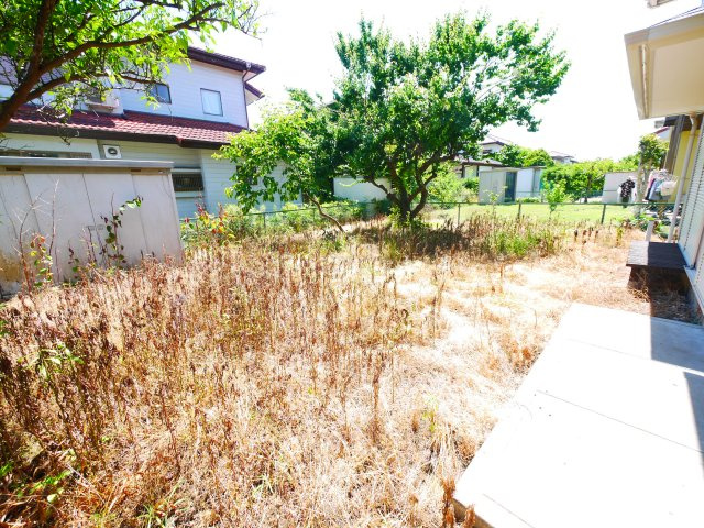 茂原市東部台　中古戸建の庭|内外装リフォーム済み令和8年2月 都市ガス上下水 駐車2台可 敷地約73坪家庭菜園。ドックラン可