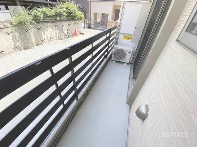 ガーデンヒルズ宮原のバルコニー