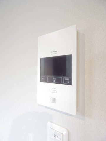 Ｌｕｍｉｎａ　Ｅａｓｔのセキュリティ|※他号室写真です