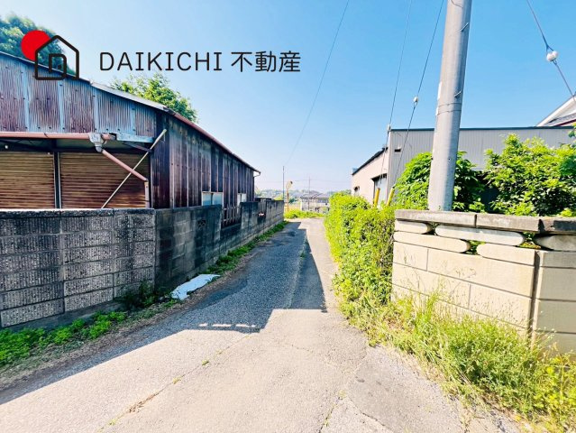 【前面道路含む現地写真】 | 鴻巣市原馬室　中古戸建