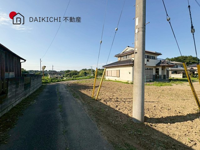 【前面道路含む現地写真】 | 鴻巣市原馬室　中古戸建