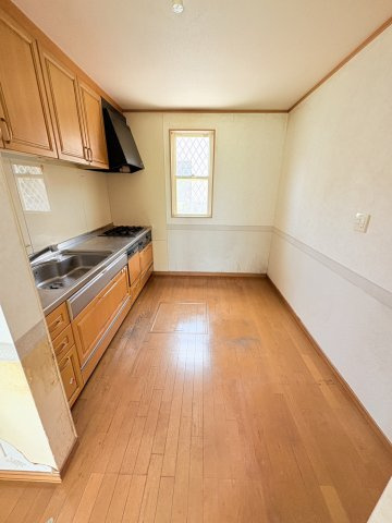 菖蒲が丘二丁目一戸建のキッチン
