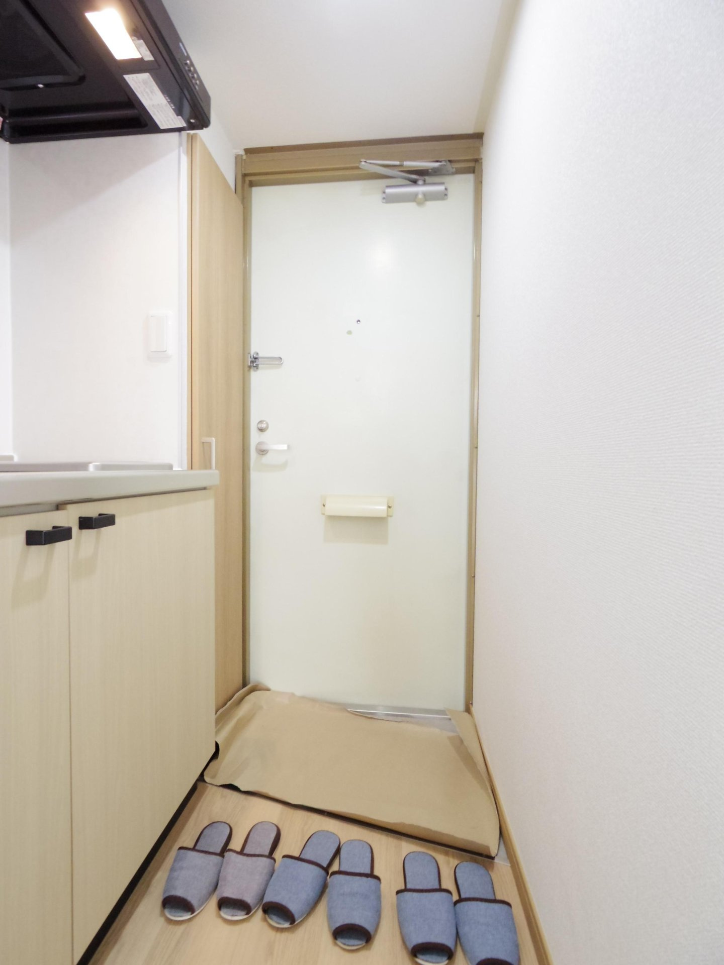 クレール小山の玄関