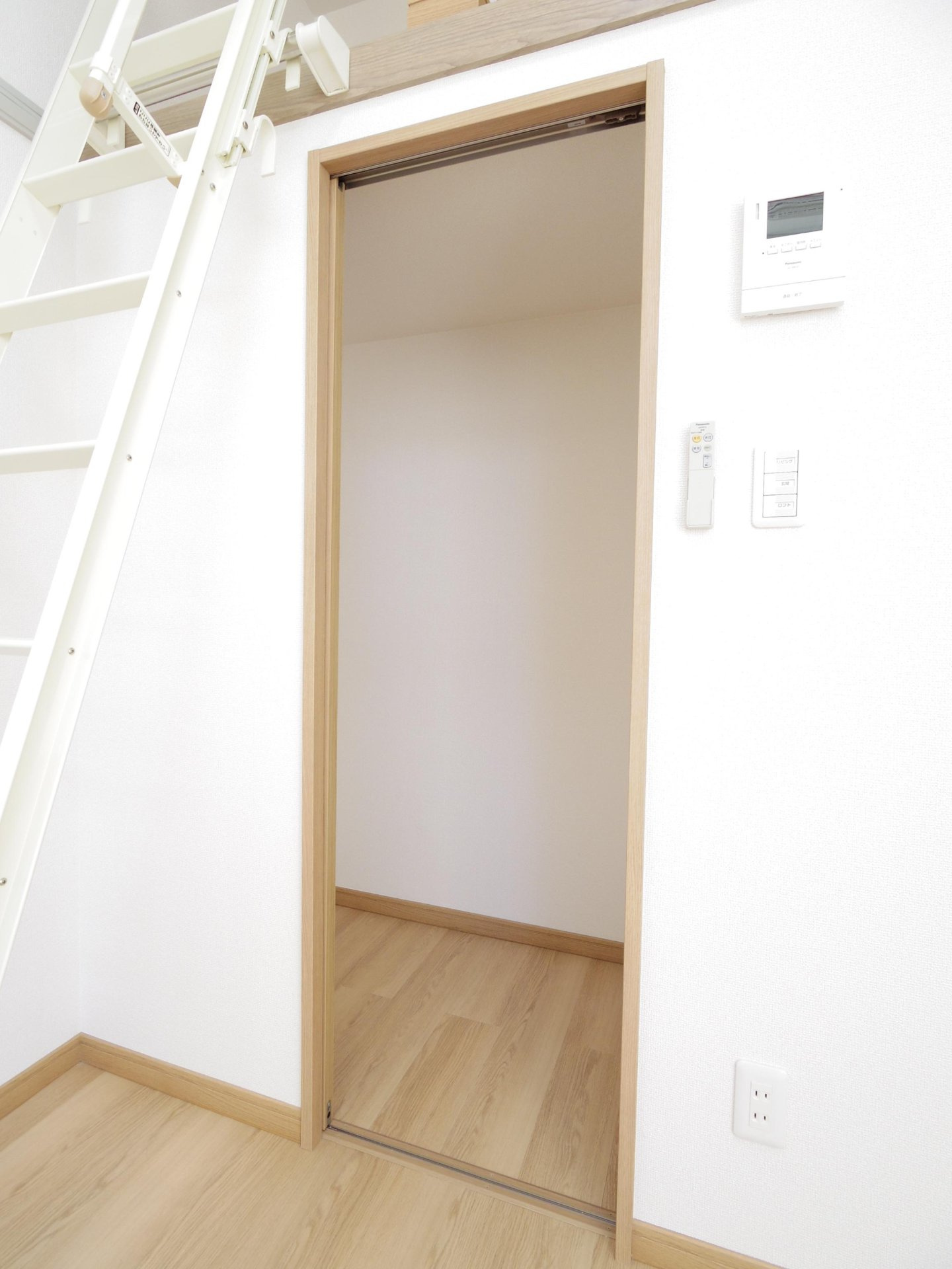 クレール小山の収納