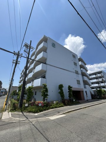 崇徳院ハイツ　Ｓ棟の外観|外観は落ち着いています