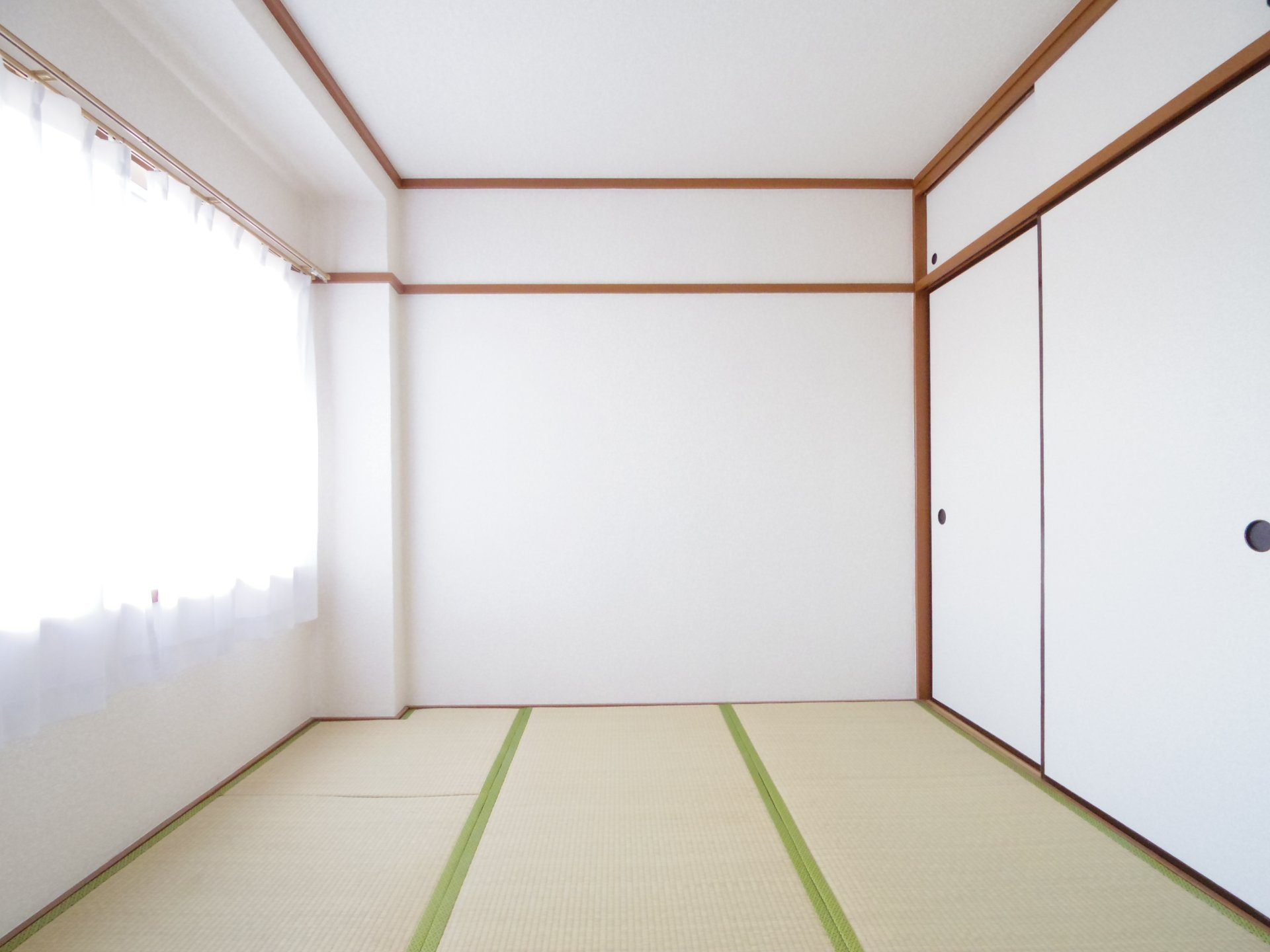 山登ビルの内装