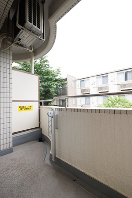 エステージ西調布Bのバルコニー