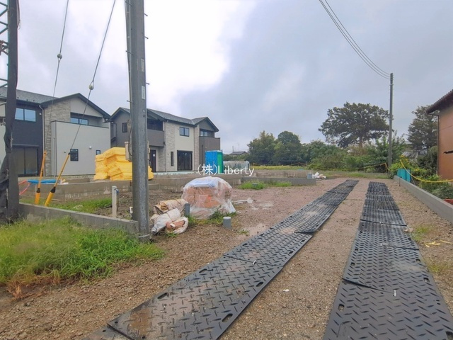 取手市井野8期　新築戸建　4号棟の前面道路含む現地写真