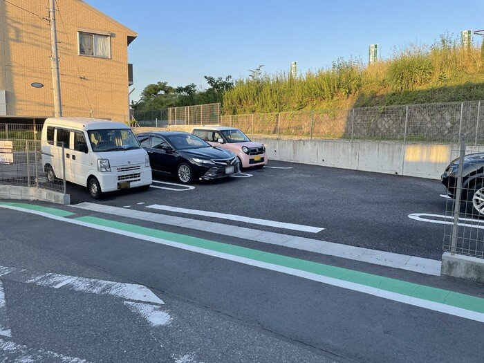 ビューテラスの駐車場