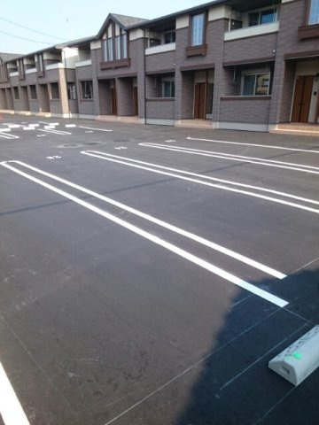 ボルベールⅡの駐車場|カースペースがあります