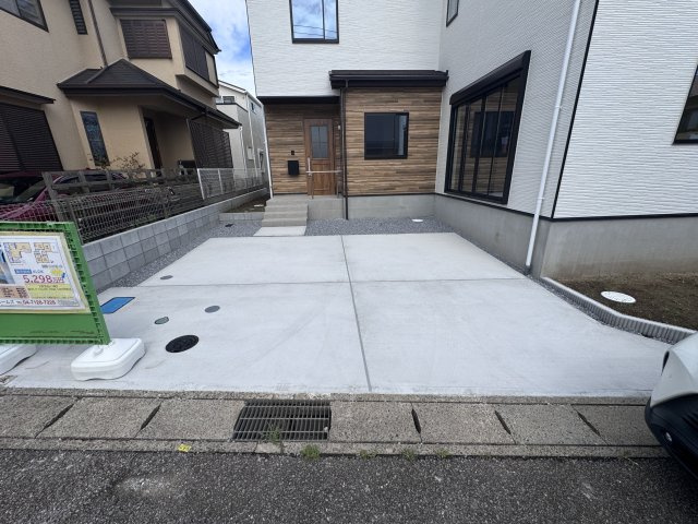 柏市柏新築戸建（柏14期）の駐車場|駐車スペース・並列2台駐車可