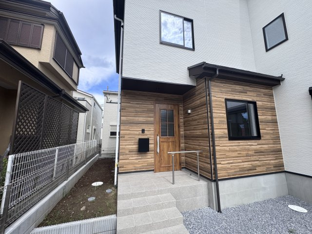 柏市柏新築戸建（柏14期）のエントランス|エントランス