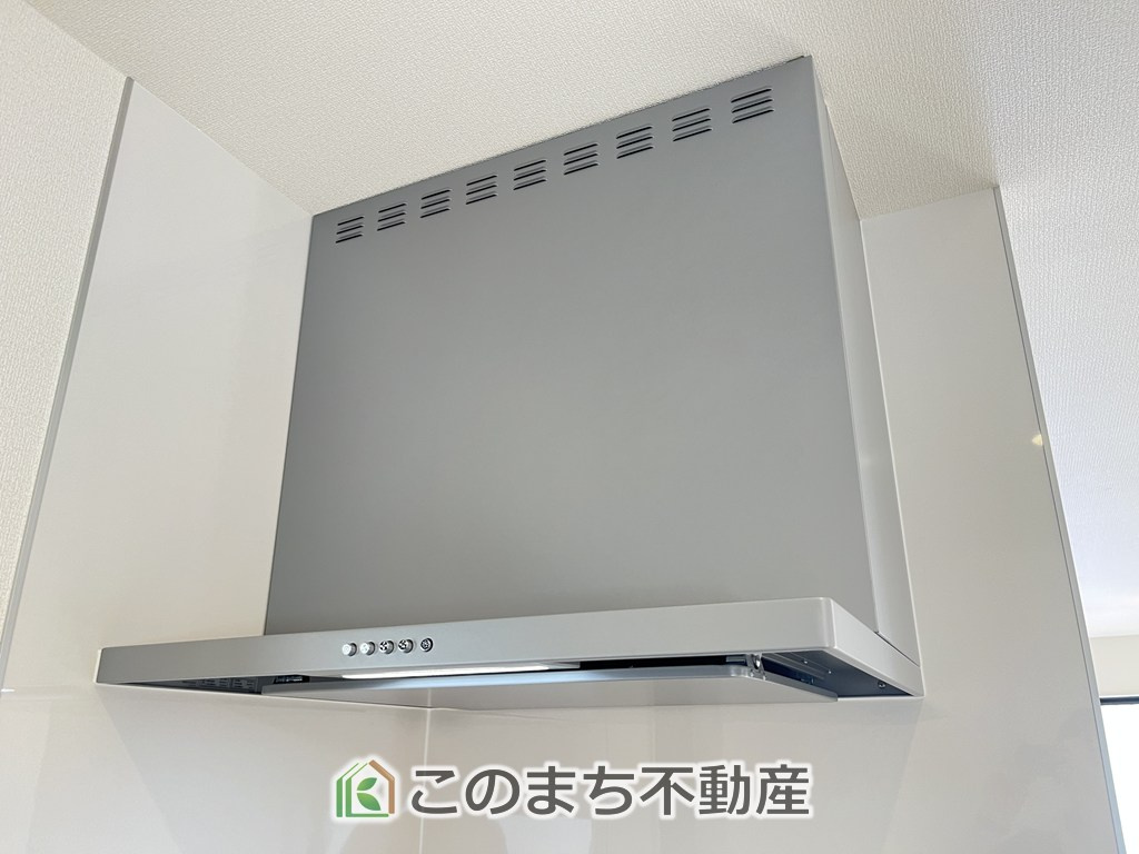 LiveleGarden.S下野市上大領のキッチン|お料理の匂いもスッキリ♪シンプルデザインで掃除も簡単‼