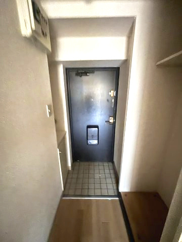 リエス清瀬の玄関