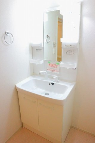 ハッピー・レモンＣの洗面所|脱衣スペースもあります
