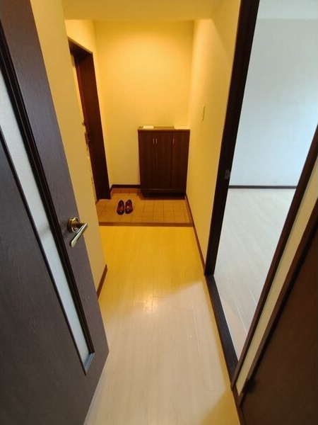 スリーシャイン大磯の玄関