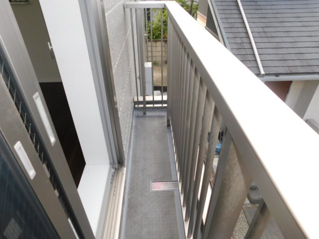 ハイバリー境のバルコニー