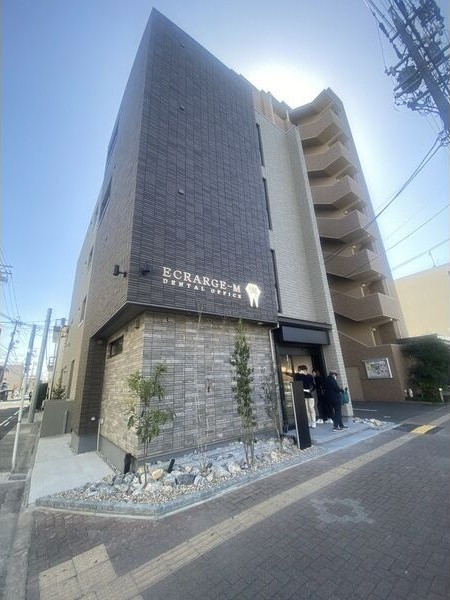 エクラージュM