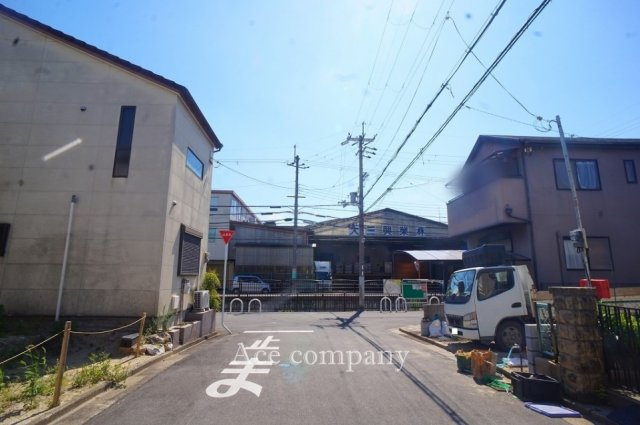 【前面道路含む現地写真】 | 八尾市二俣1丁目 | 【前面道路：ゆったり幅員約6.7ｍ！】