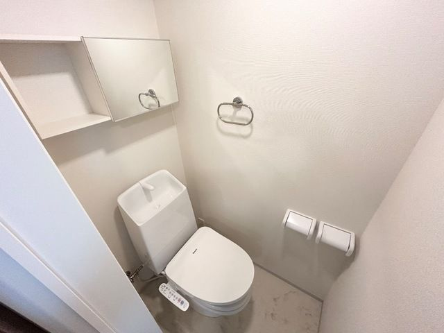 【トイレ】 | リヴィエールアンブレ