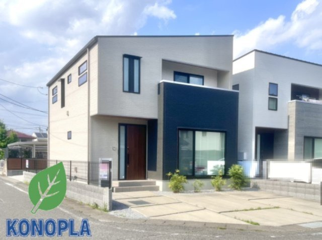 【中古戸建】高崎市高関町の外観|■外観｜特徴のある個性的な住まいと美しい街並み、そして住みやすい環境を、ぜひ現地でご覧になりませんか。お気軽にお問合せください(^^)  