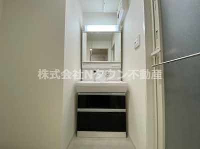 【独立洗面台】 | コンセール葵 | 朝の身支度には欠かせない独立洗面化粧台