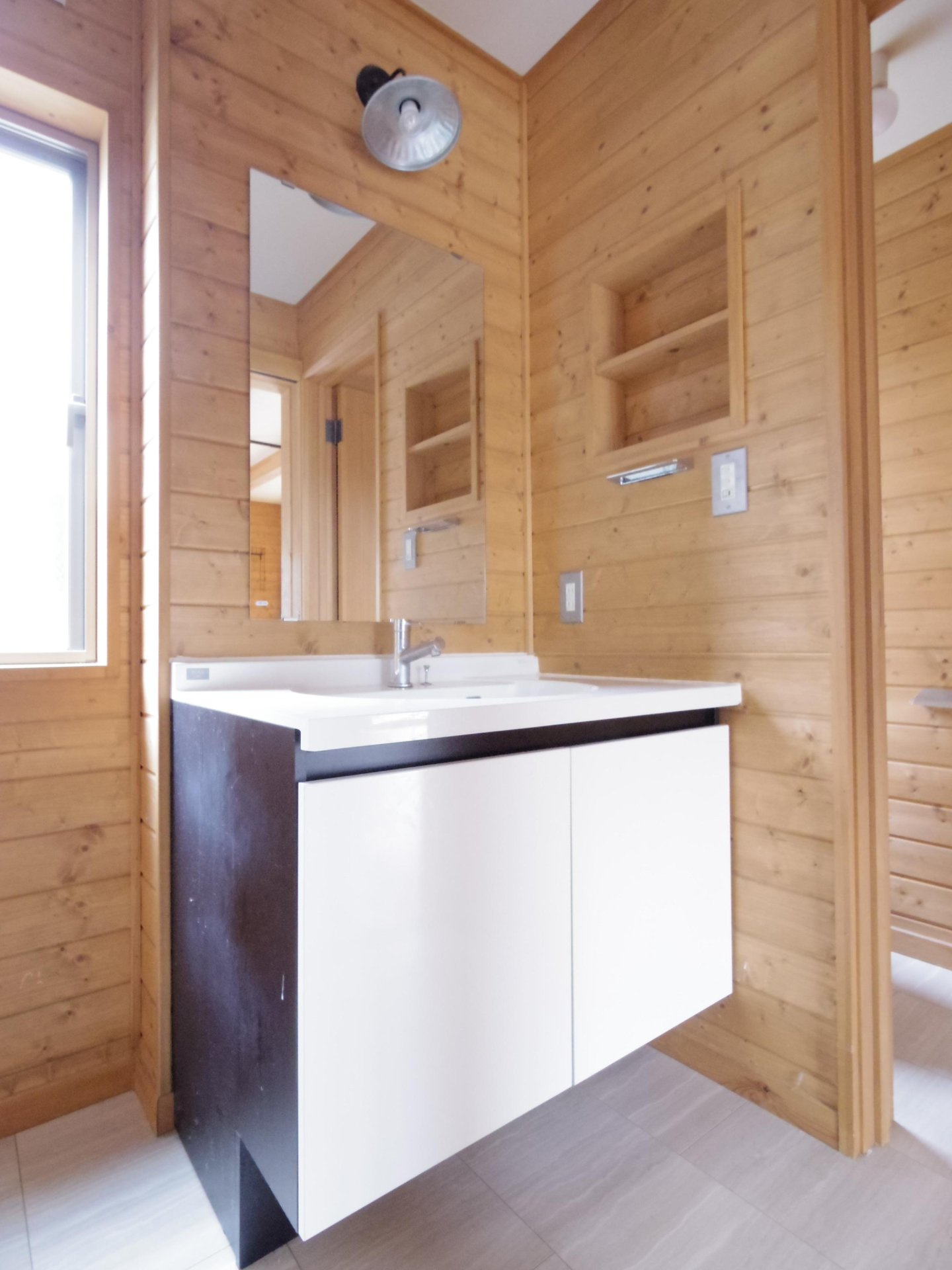 小山３丁目貸家の洗面所