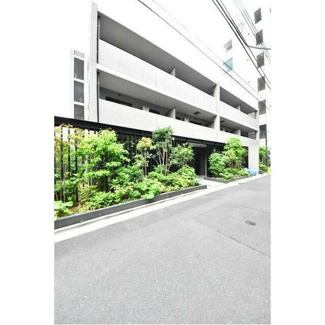【外観】 | 鉄筋コンクリート造のがっちりとした建物。