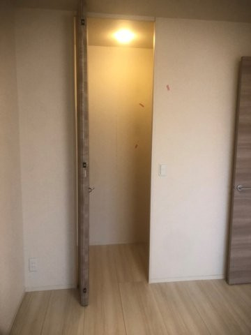 グリシーヌＡ・Ｂ棟の収納