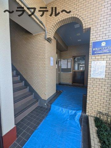 新狭山ペガサスビルのエントランス