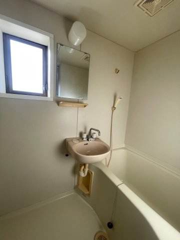 ハイツたちばなの浴室|日々の暮らしに欠かせないお風呂です