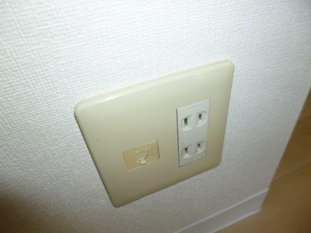 マーヴェラスパレスの設備|電話モジュラー