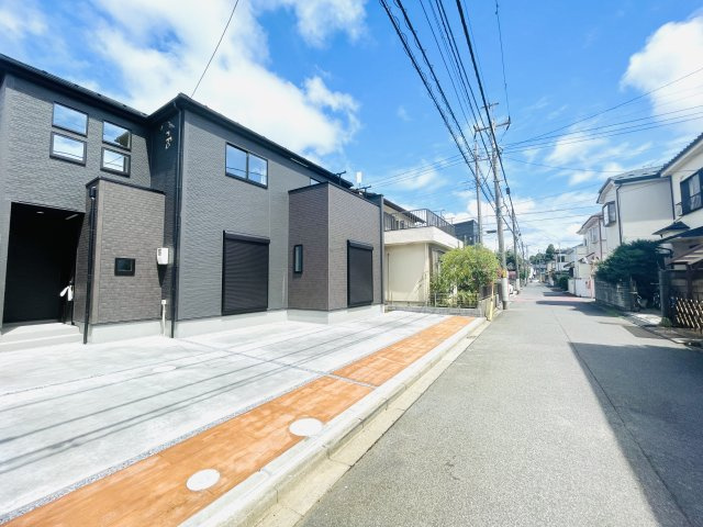グラファーレ船橋市松が丘２丁目５２期の前面道路含む現地写真