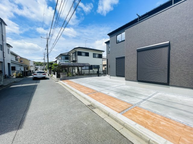 グラファーレ船橋市松が丘２丁目５２期の前面道路含む現地写真