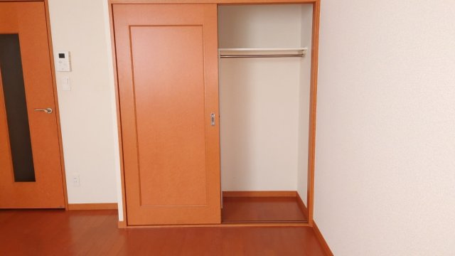 レオパレスけやき通りハイツの内装