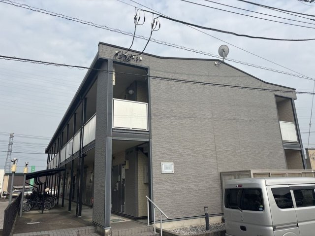 レオパレスビジュの外観