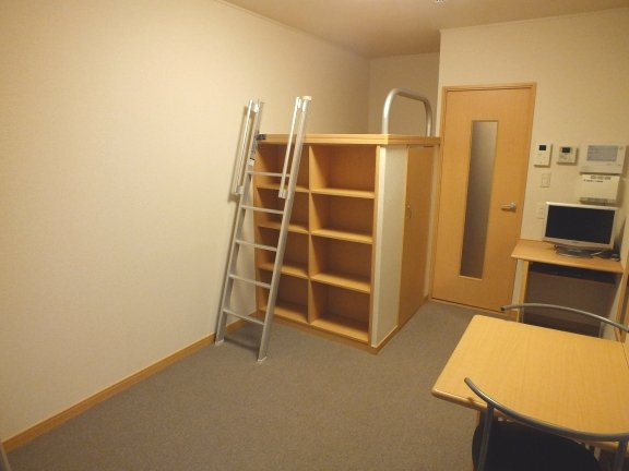 レオパレスカプリコーン２１の寝室