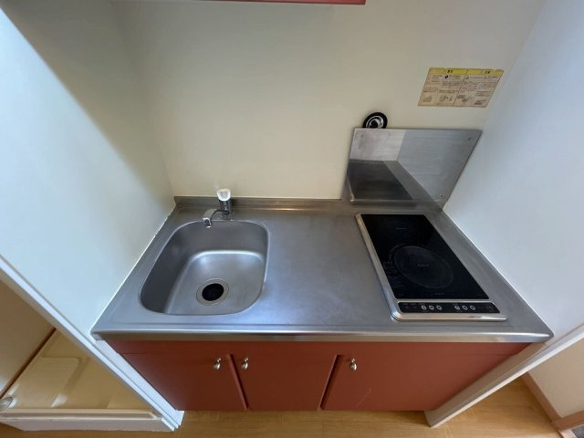 レオパレスウイング北坂戸のキッチン