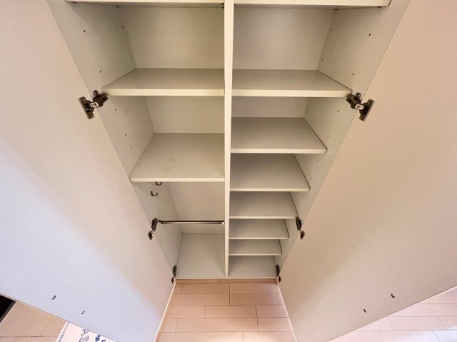 セレッソコート上本町EASTの収納