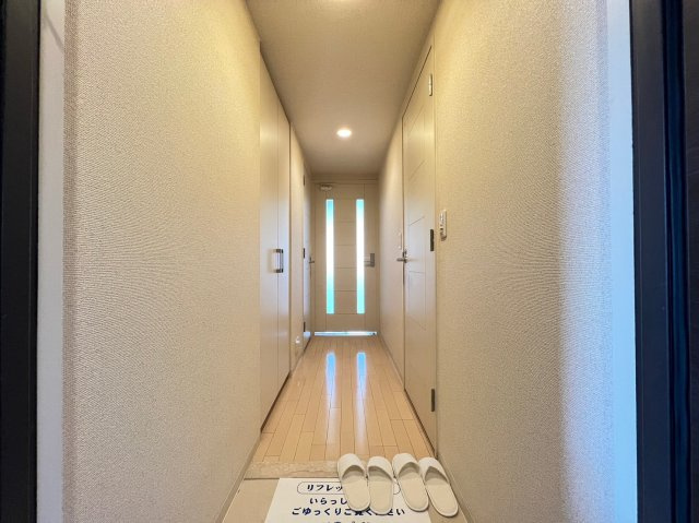 セレッソコート上本町EASTの玄関