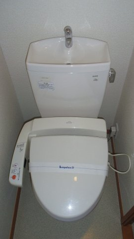 レオパレスガーネットのその他|温水洗浄便座