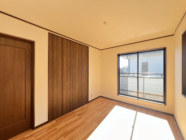 橿原市木原町の洋室|広々とした洋室7.5帖です
