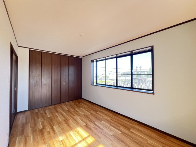 橿原市木原町の洋室|きれいな洋室６帖です