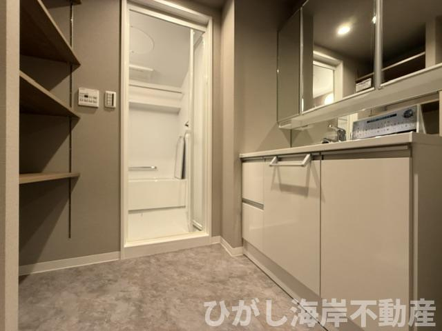 ダイアパレスエクシード茅ヶ崎の脱衣所|新規リフォーム完了！　脱衣スペース