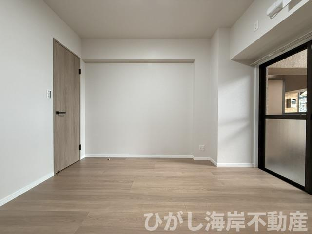 ダイアパレスエクシード茅ヶ崎の洋室|新規リフォーム完了！　6.4帖　洋室