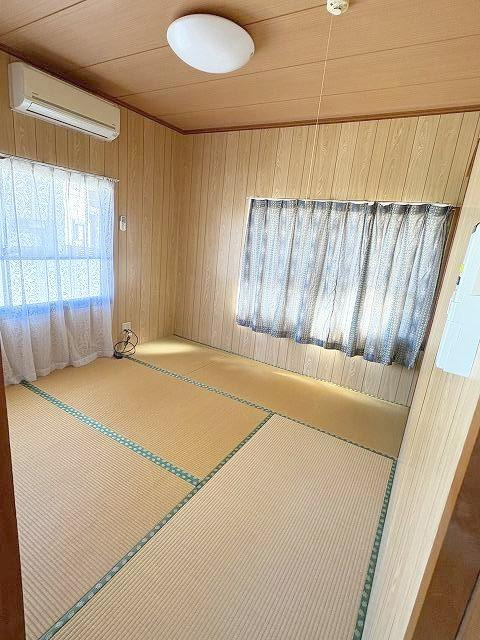 栗屋貸家　北の和室